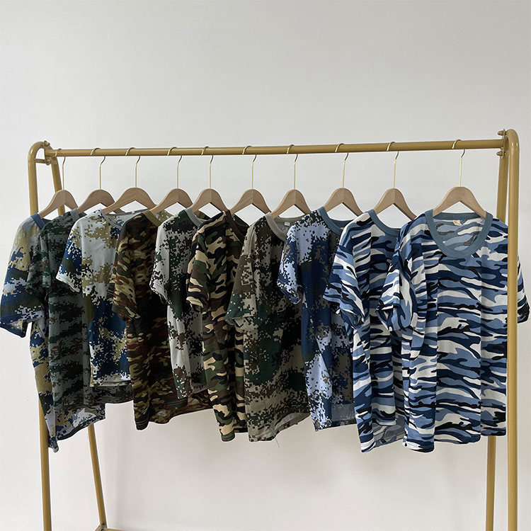 Brugt Camouflage T-Shirt